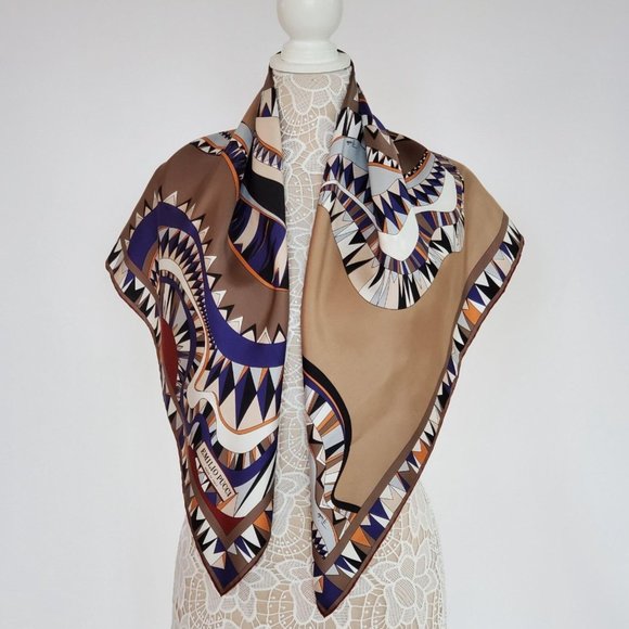EMILIO PUCCI SCARF MULTI-COLORED PRINT SIGNATURE LOGO SQUARE SCARF 34" - Picture 5 of 12